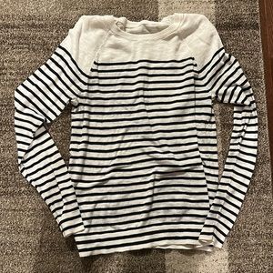 Gap Navy and White stripe long sleeve shirt size M